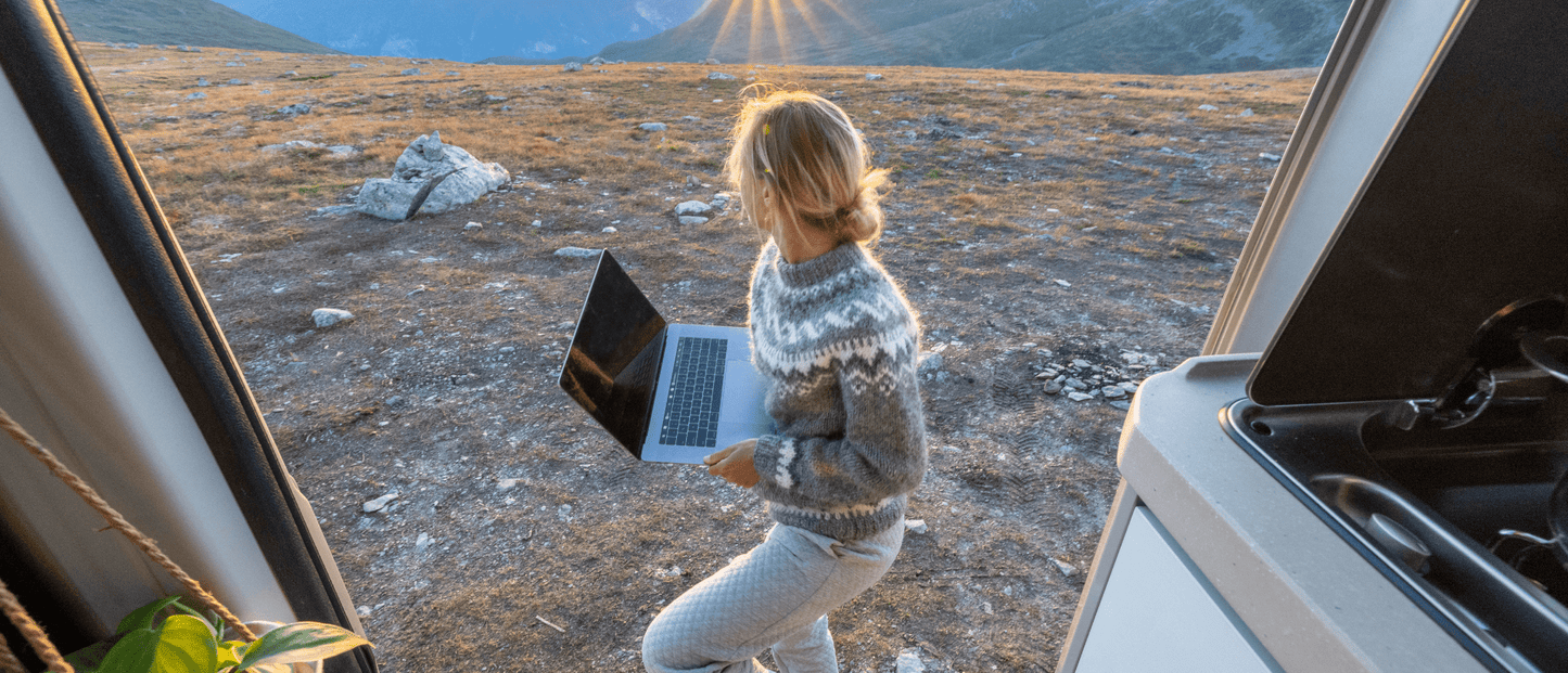 Can You Really Run a Travel Business From Home?